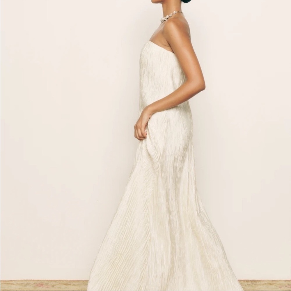 NWT Reformation Avila Ivory Gown